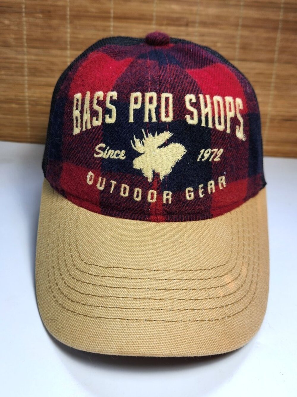 Bass Pro Shops Buffalo Plaid Trucker Hat Canada Maple Leaf Flannel Strapback Cap